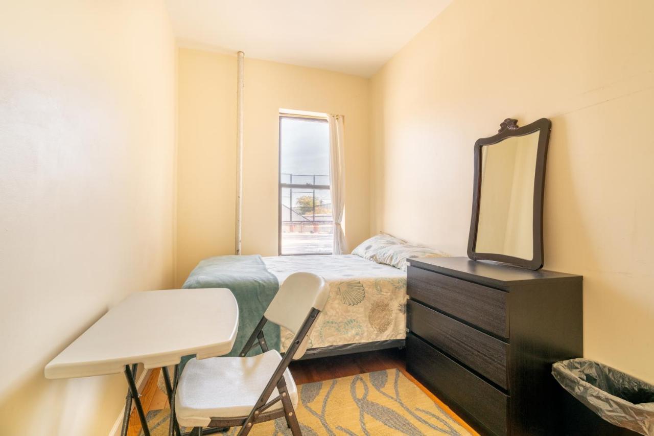 Empire Blvd Guest House New York Ngoại thất bức ảnh