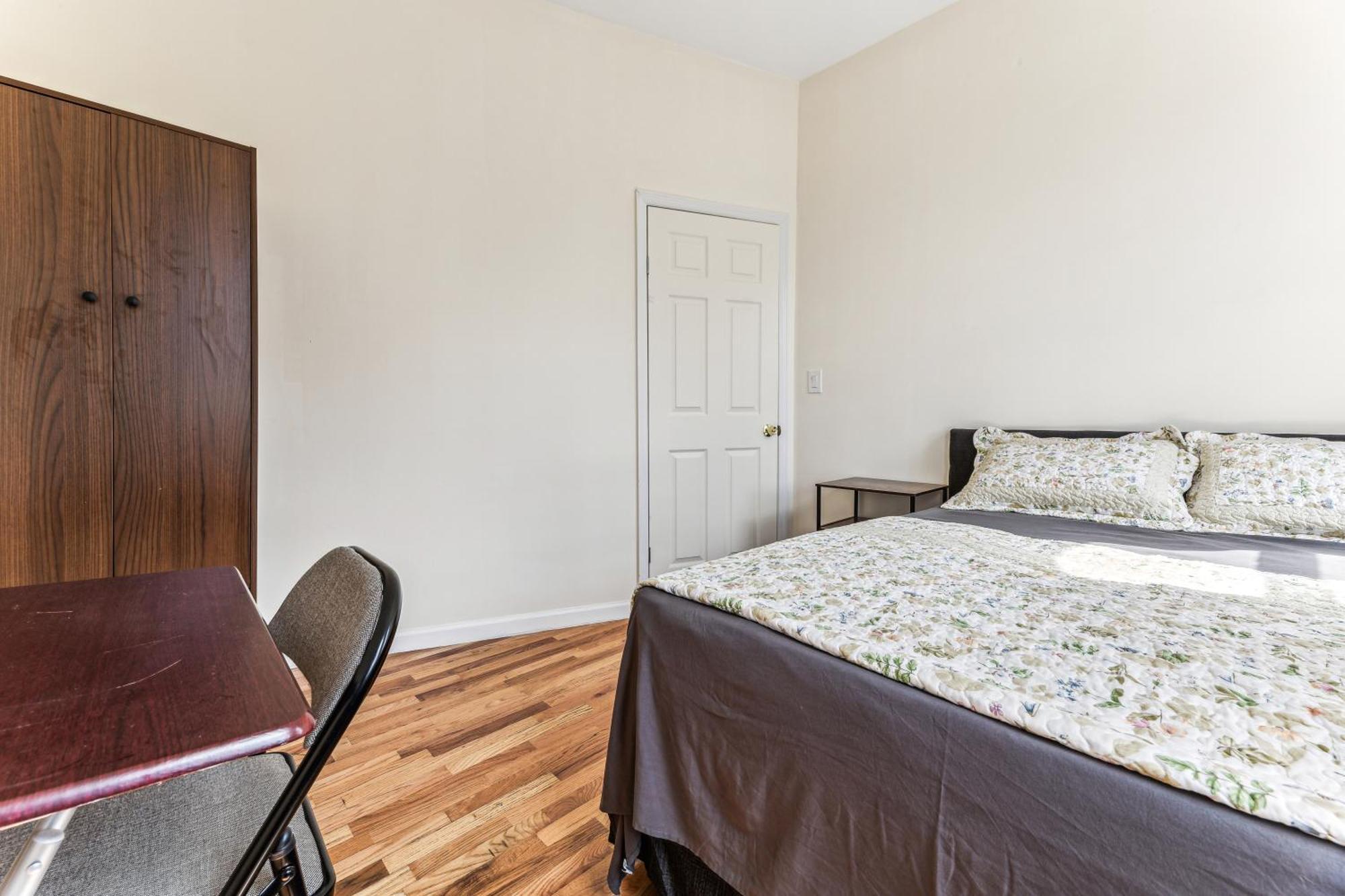 Empire Blvd Guest House New York Ngoại thất bức ảnh