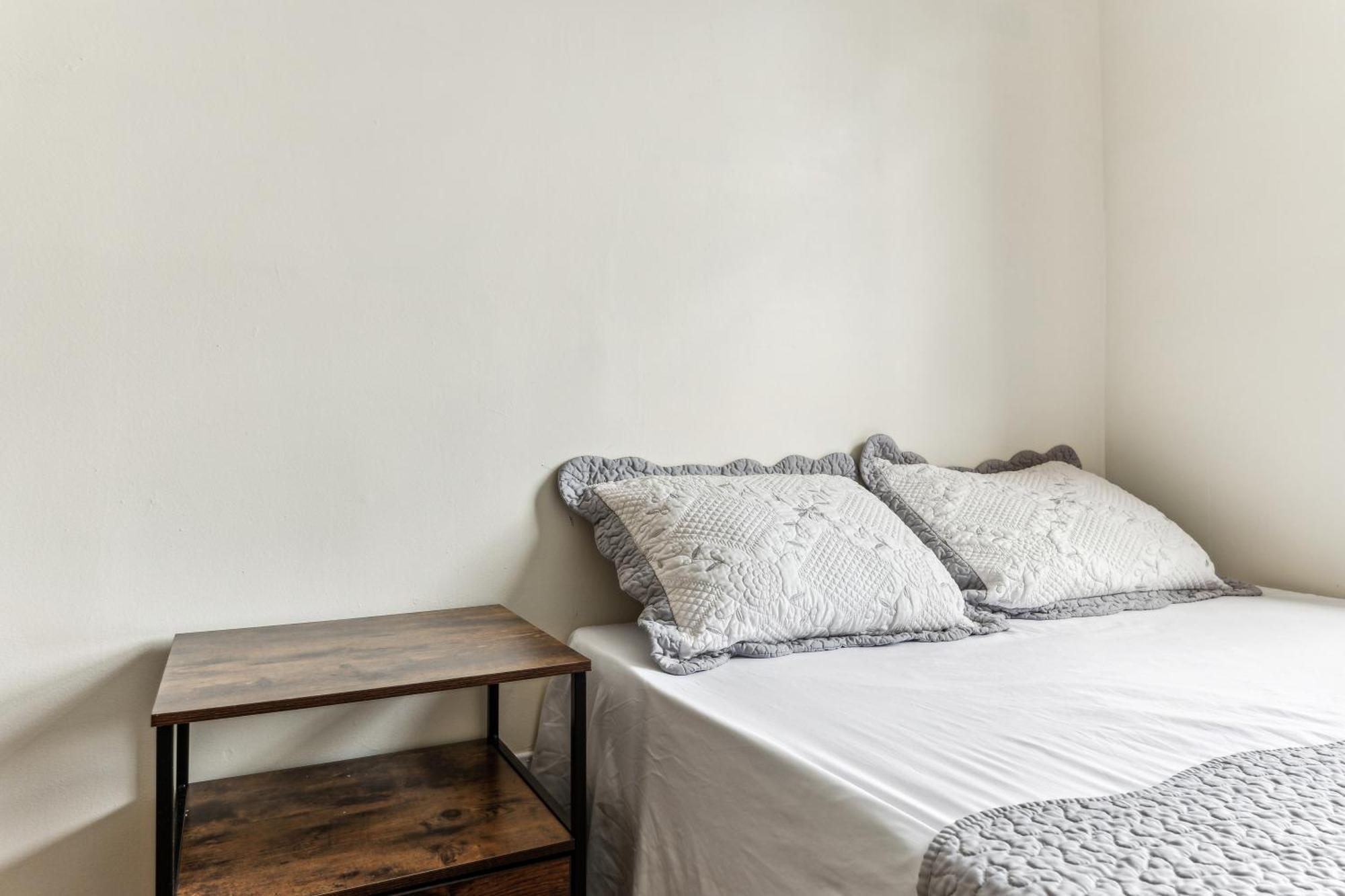 Empire Blvd Guest House New York Ngoại thất bức ảnh