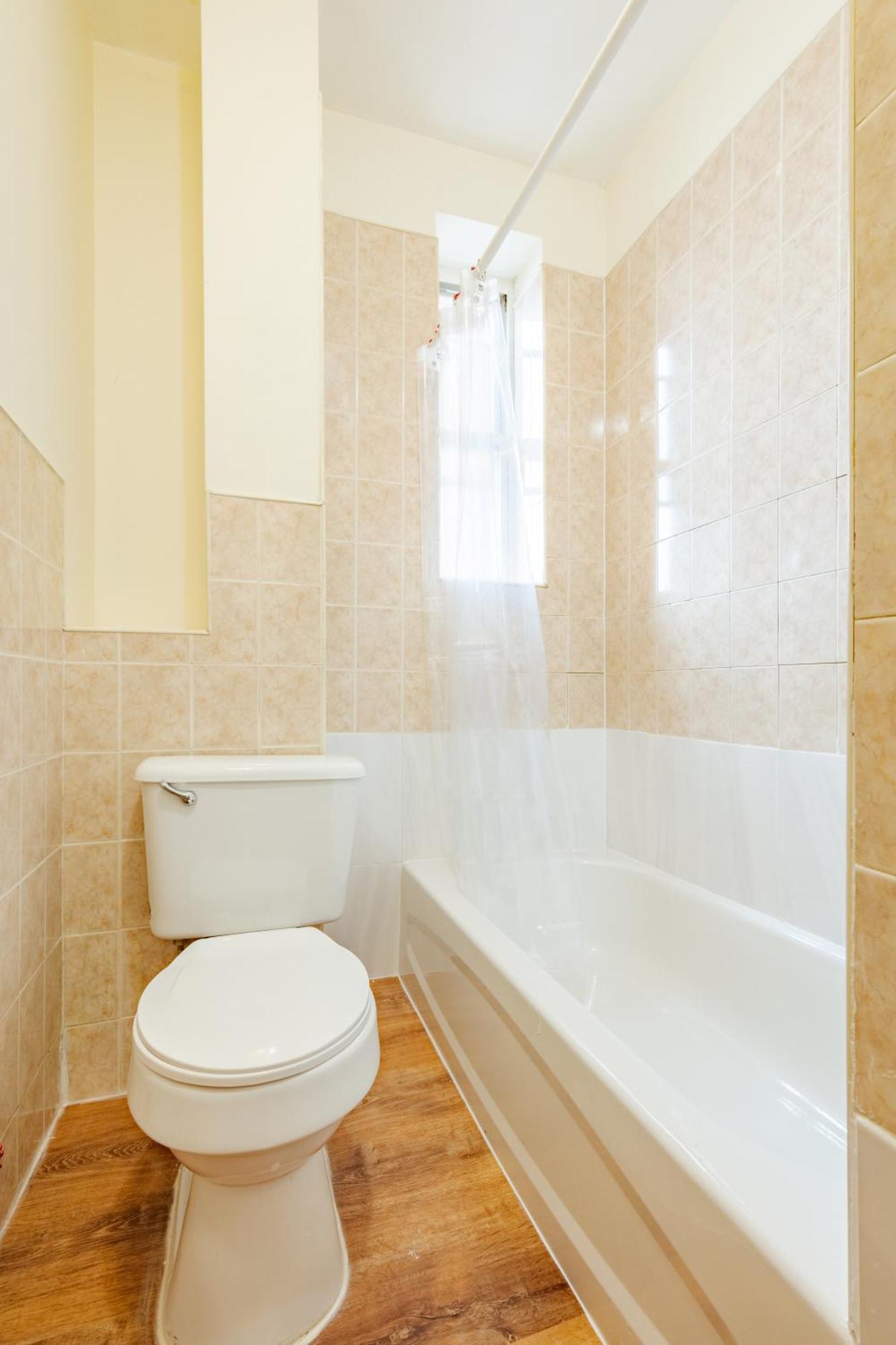 Empire Blvd Guest House New York Ngoại thất bức ảnh